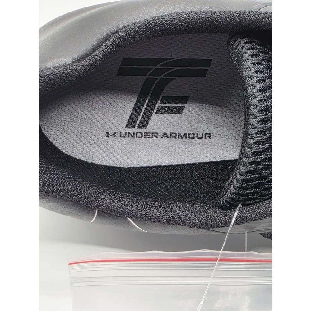 Under Armour UA Kick Sprint 4 Track Spikes Black/Gray Men's 13‎  / Women's 14.5